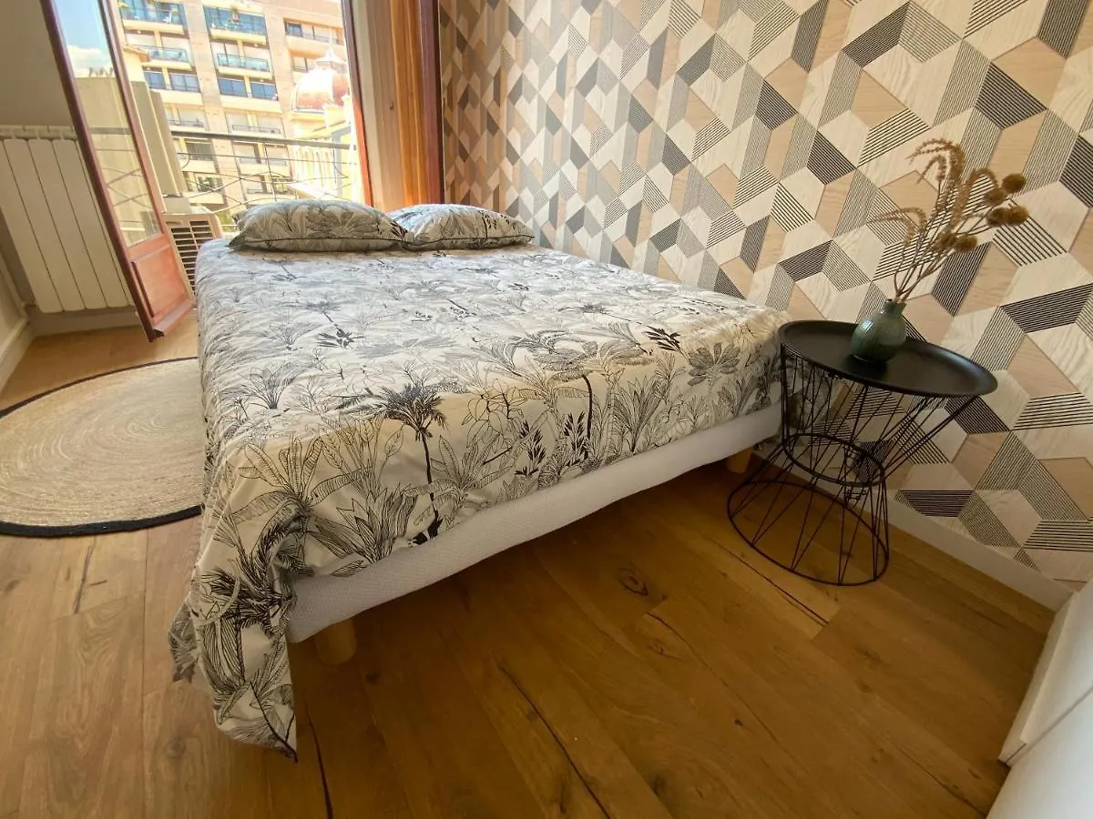 Apartamento Appartement Carré d'Or Vue sur Mer Niza