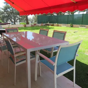 Superbe Rez De Jardin Dans Résidence Au Calme Appartement